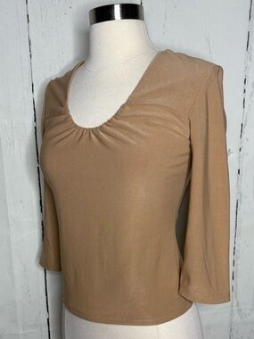 Express Scoop Neck Long Sleeve Top - Camel/Tan